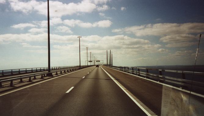 Heftiger Seitenwind über dem Øresund auf der Heimreise.