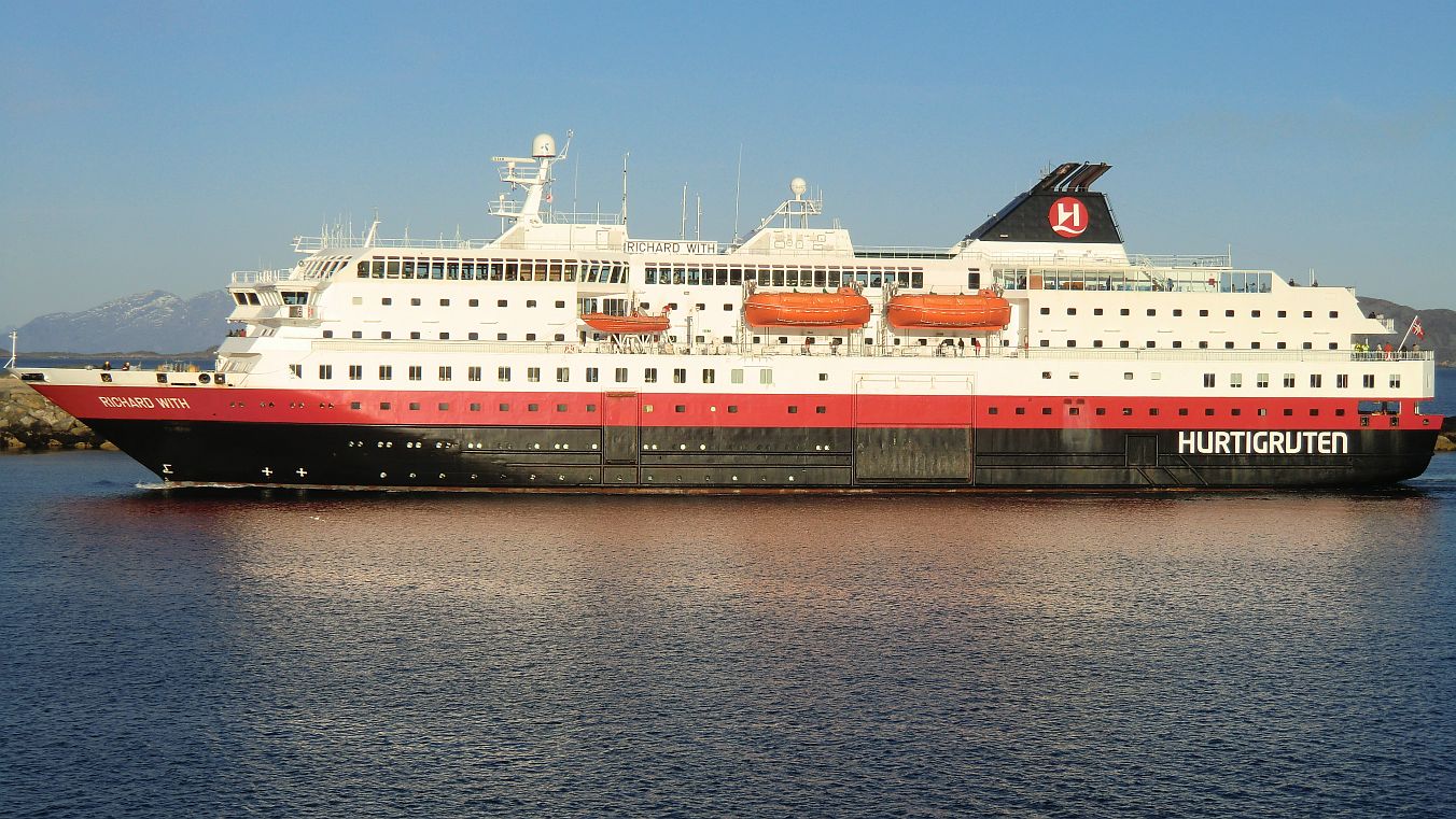Die MS Richard With ist 121,8m lang und wurde 1993 in Stralsund/Deutschland gebaut.