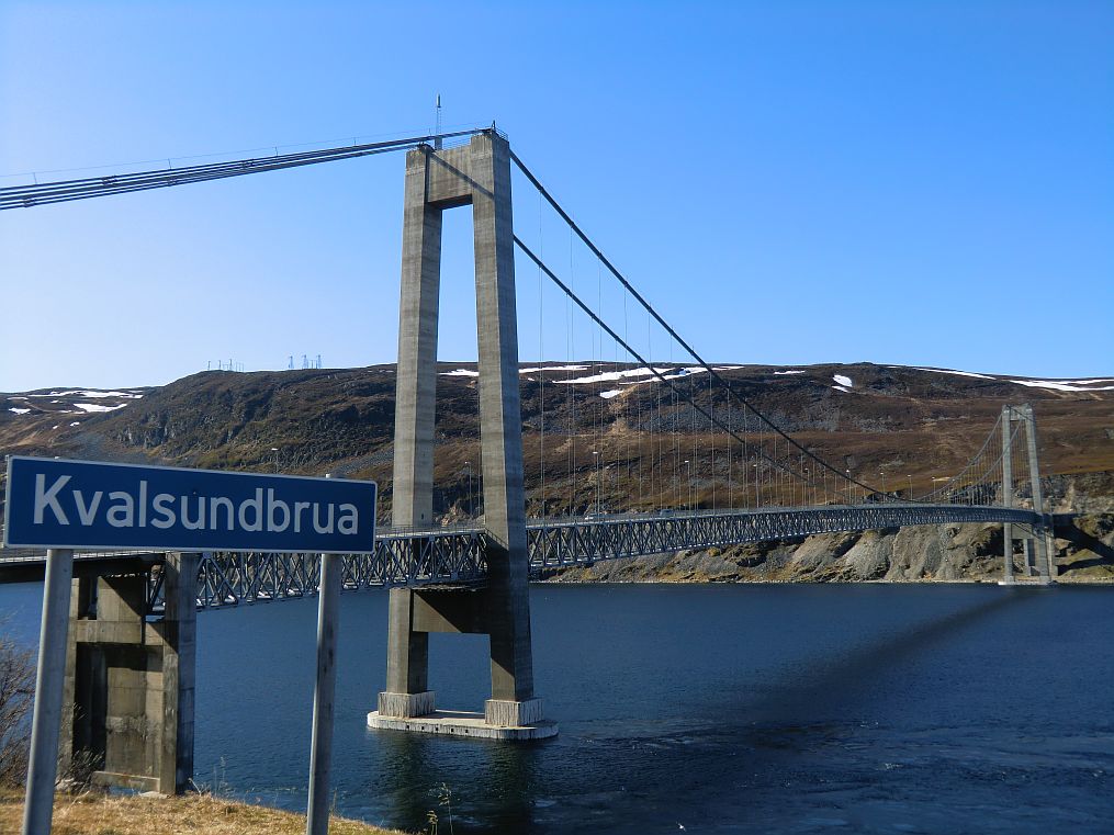 Kvalsundbrücke - Die nördlichste Hängebrücke der Welt